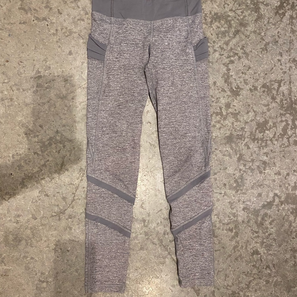 Ivivva lululamon grey leggings.